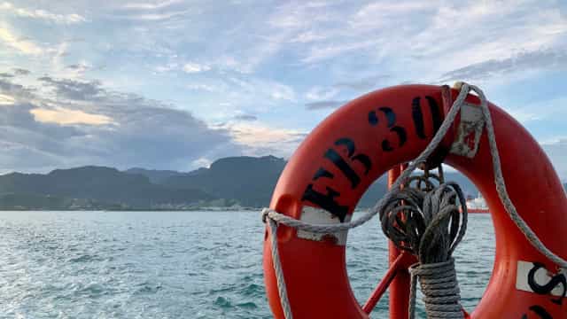 Banhistas encontram esqueleto humano em praia do Rio Negro, no AM
