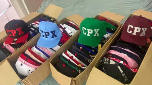 Boné do Lula ‘CPX’ vira febre e empresa diz que ‘nem dorme’ para atender pedidos