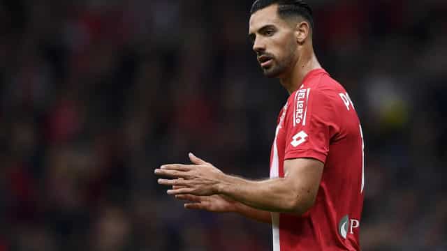 Marí passa bem após cirurgia e ficará dois meses afastado dos gramados