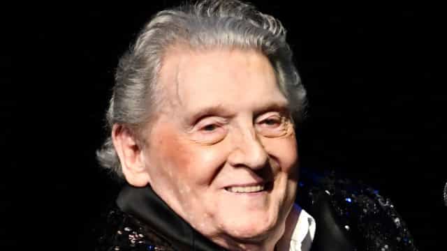 Jerry Lee Lewis, lenda do rock, morre aos 87 anos