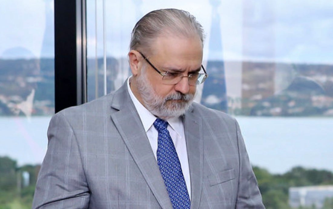 Augusto Aras se reúne com procuradores-chefes para acompanhar situação dos bloqueios em rodovias