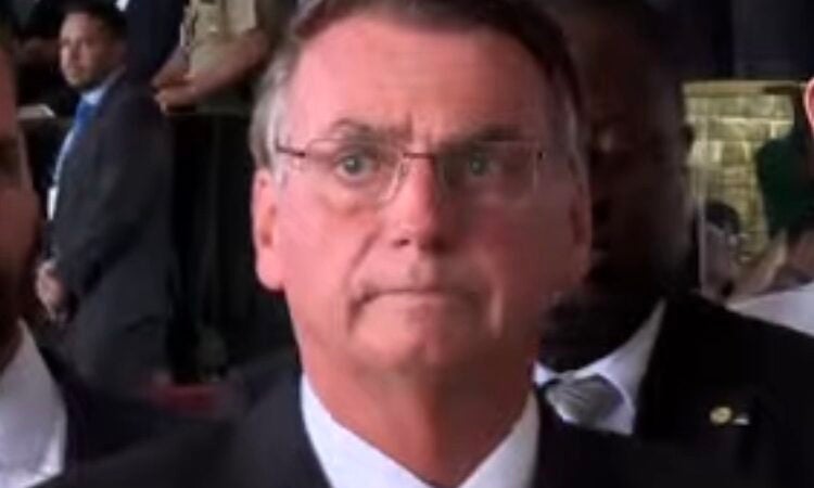 Bolsonaro agradece votação, diz que protestos são ‘fruto de indignação e sentimento de injustiça do processo eleitoral’; assista