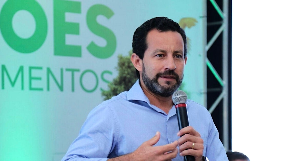 Prefeito vistoria obra de escola em Nova Mutum que atenderá 400 alunos e está na reta final