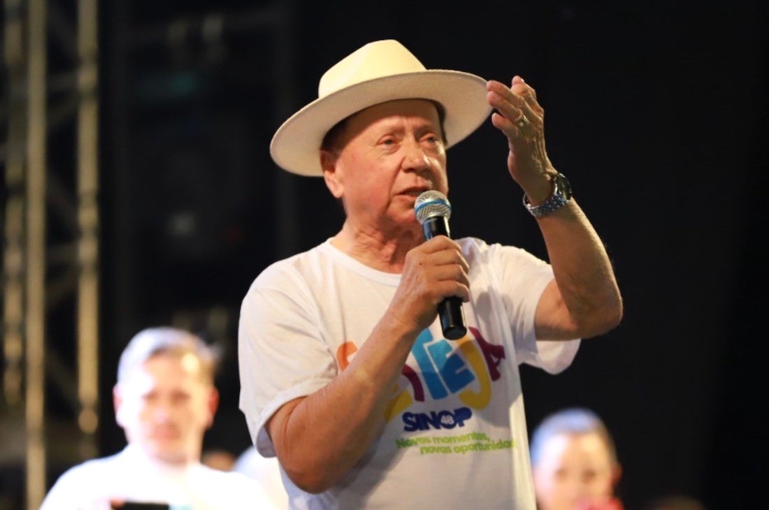 Sinop: prefeito inaugura na 5ª pavimentação no Jardim Umuarama