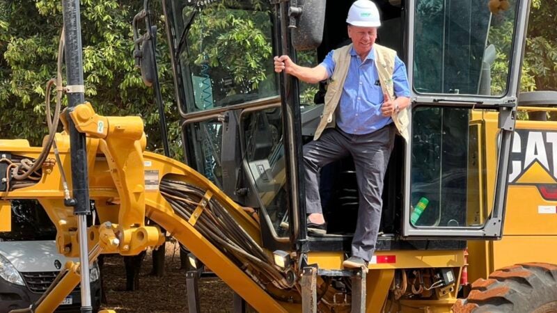 Sinop: prefeito inaugura asfaltamento no Jardim Umuarama I