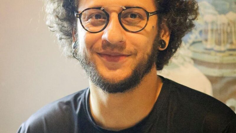 Piercing ganha status de artigo de luxo e volta a ser moda entre os famosos