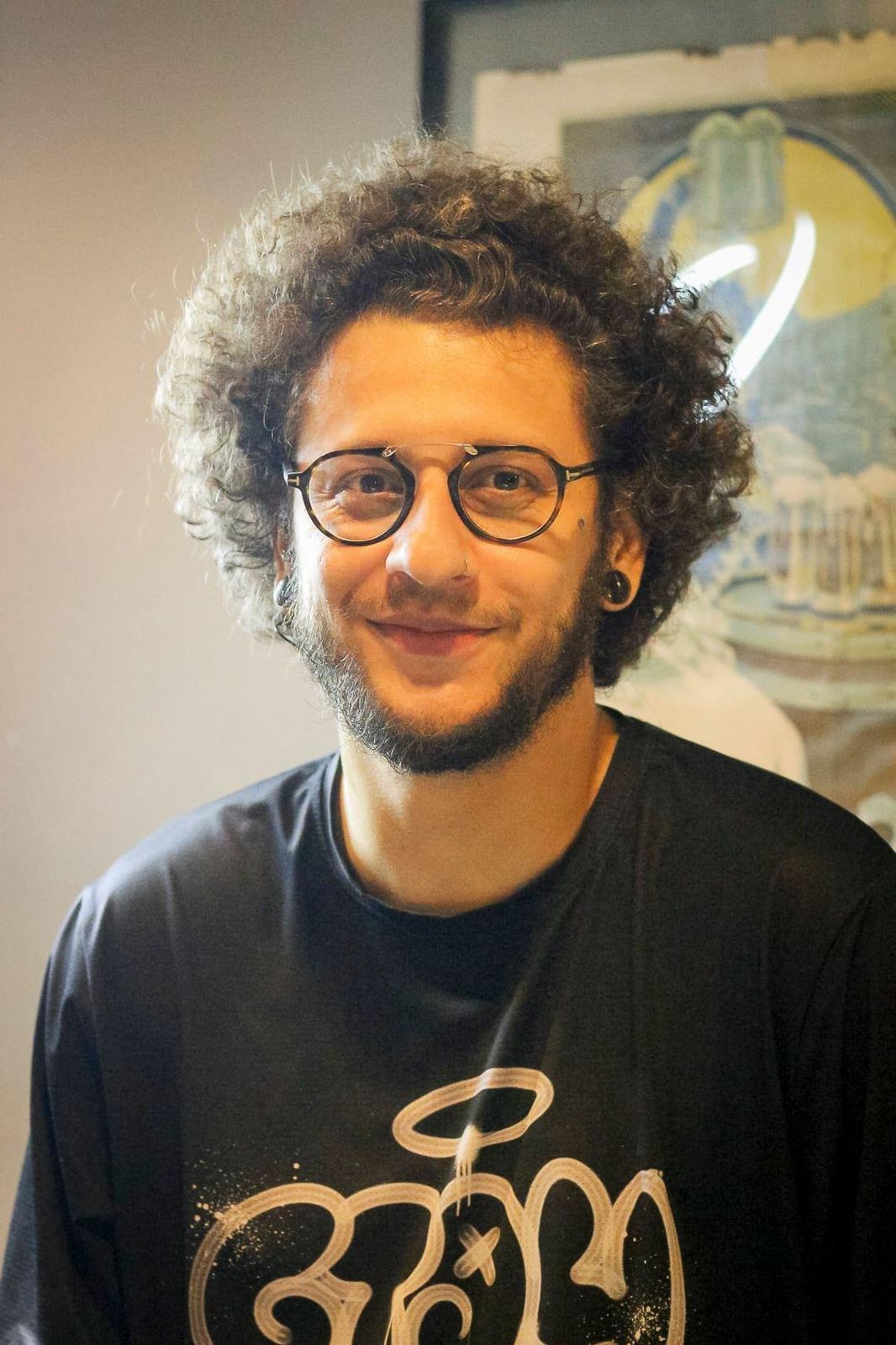 Piercing ganha status de artigo de luxo e volta a ser moda entre os famosos