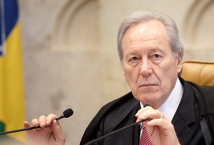 Ministro retira de pauta julgamento que pode mudar composição de deputados eleitos em MT