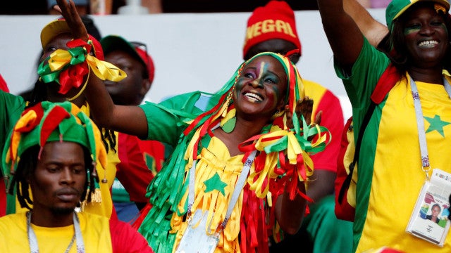 Senegal vence e Qatar se torna primeiro anfitrião a perder primeiros jogos da Copa