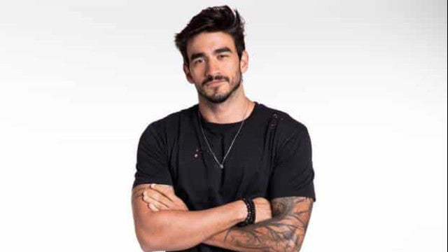 Gui Napolitano detona Cassano por crítica a Richarlison, atacante da seleção