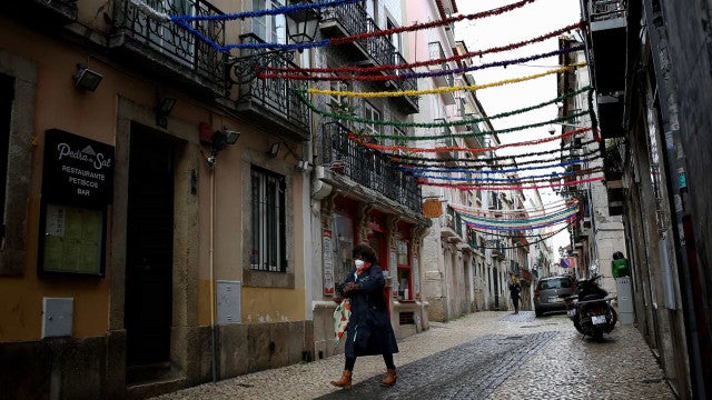 Supletivo promove integração e ajuda brasileiros a completar estudos em Portugal