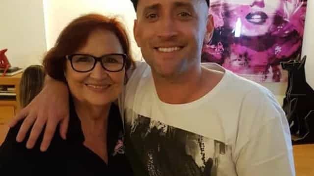 Mãe de Paulo Gustavo pede ‘respeito com quem realmente está de luto’