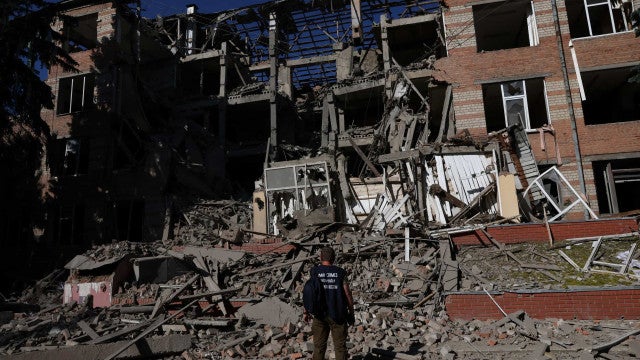 Ucrânia alerta para mais ataques russos