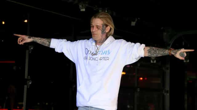 Morre aos 34 anos, o cantor e ator, Aaron Carter