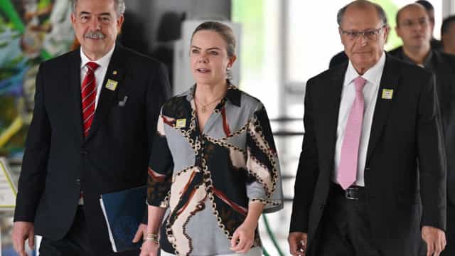 Equipe de Lula avalia mix de instrumentos para viabilizar R$ 175 bi fora do teto