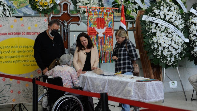 Velório de Rolando Boldrin acontece na Assembleia Legislativa de SP