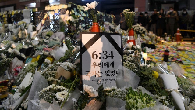 Policial investigado por tragédia em Halloween na Coreia é achado morto