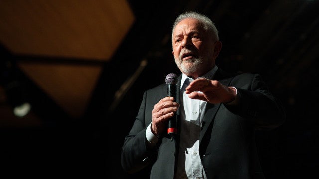 Já no Egito para a COP-27, Lula terá reunião reservada com John Kerry