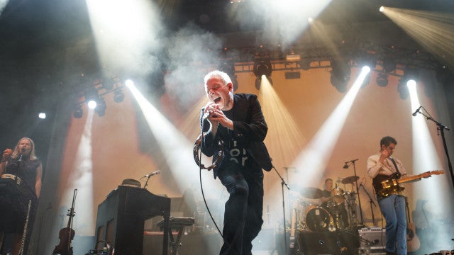 Banda Belle and Sebastian cancela shows no Brasil por causa de problemas de saúde