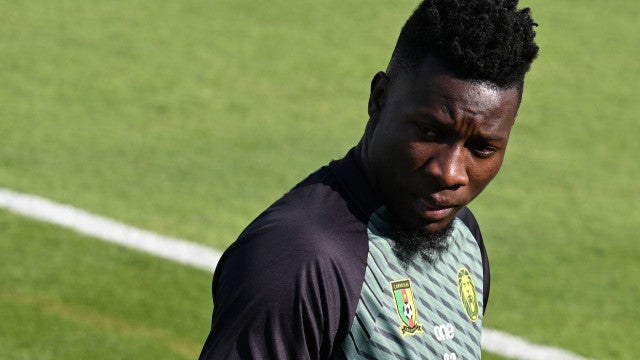 Goleiro titular de Camarões é retirado da delegação antes do jogo de hoje