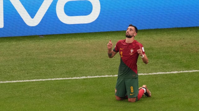 Copa: Bruno Fernandes brilha e garante vaga de Portugal nas oitavas