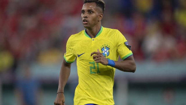 Em litígio, agente vai ao Qatar e ouve ‘não’ de Rodrygo por ingressos