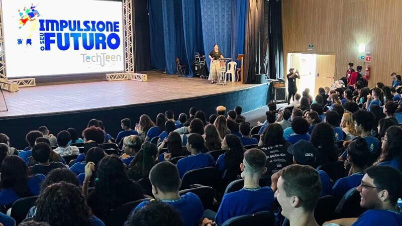 Sinop: 450 jovens de escolas públicas são orientados em robótica e tecnologia para entrar no mercado de trabalho