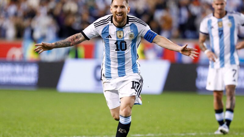 Uma viagem ao passado: como Messi tornou-se o gênio completo