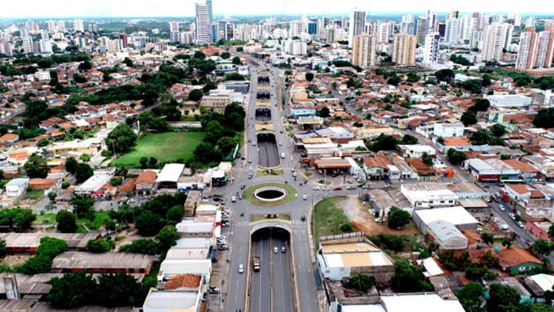 Governo homologa resultado de licitação para asfaltar bairros em Cuiabá