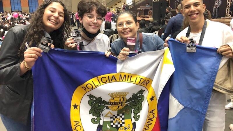 Alunos da Escola Tiradentes de Nova Mutum se destacam a nível nacional e ganham bolsas de iniciação científica