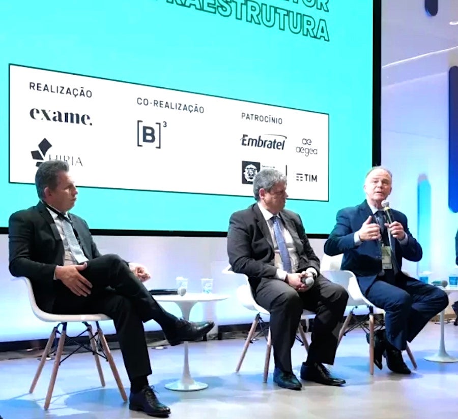 Governo de MT se destaca em Fórum de Infraestrutura em SP e Mauro detalha ‘solução inédita’ na BR-163