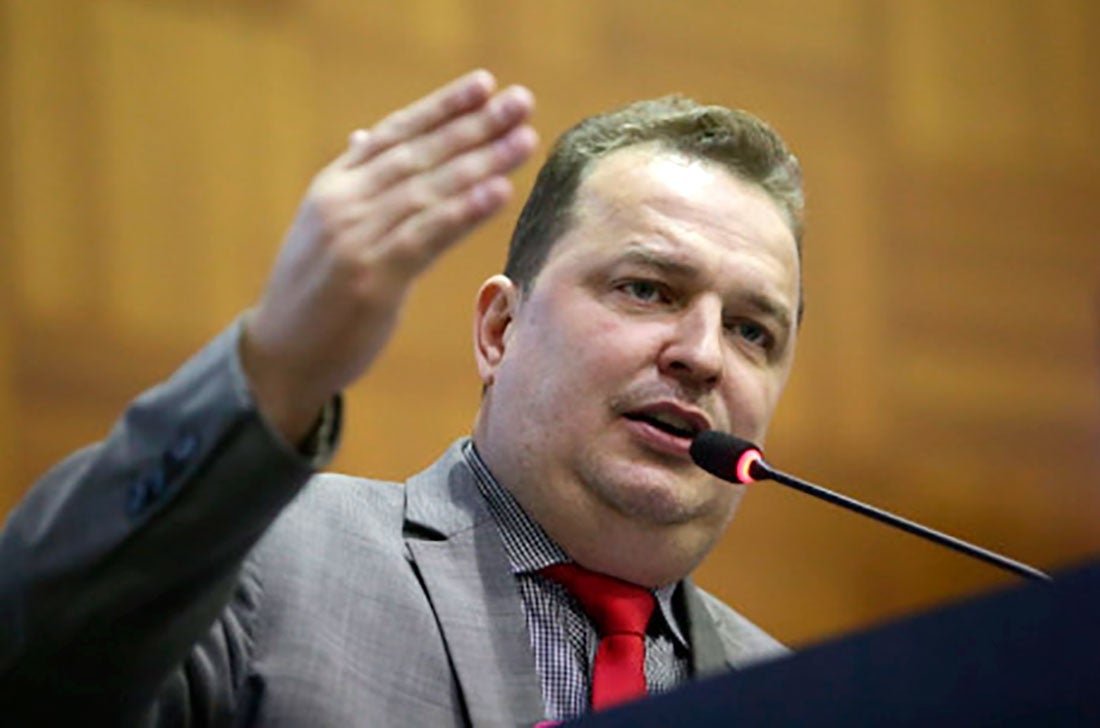 Max oferece candidatura a vice-presidente da Assembleia para Julio Campos