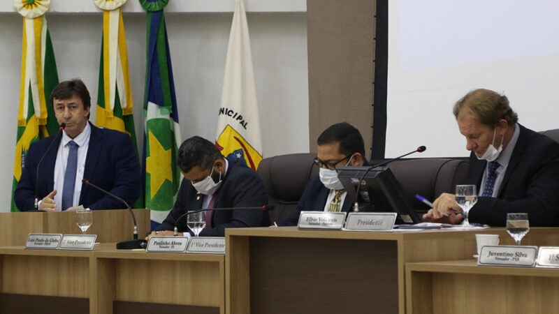 Salários de vereadores em Sinop devem aumentar 6,4% e vai a R$ 12 mil; verba indenizatória será maior