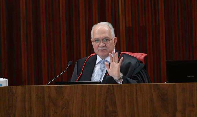 Definido relator de ação no STF que questiona “auxílio-livro” de até R$ 70 mil para magistrados e promotores em MT