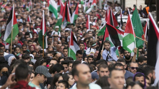 Causa palestina ganha força entre árabes em Copa de protestos abafados