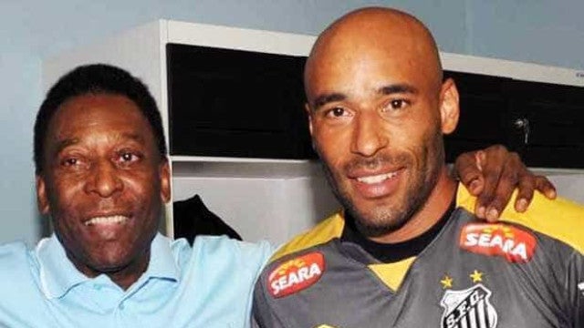 Filho de Pelé, Edinho diz que gostaria de estar com o pai no hospital
