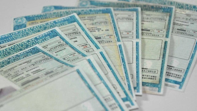 CNHs vencidas em março e abril podem ser renovadas neste mês