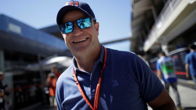 Barrichello fatura título e se torna campeão mais velho da história da Stock Car