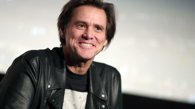 Jim Carrey anuncia saída do Twitter após críticas a Elon Musk