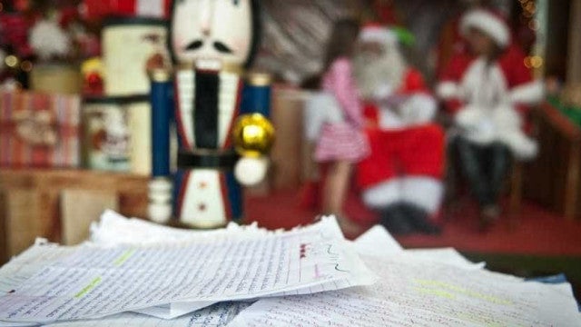 Papai Noel: prazo para adoção de cartinha dos Correios termina hoje