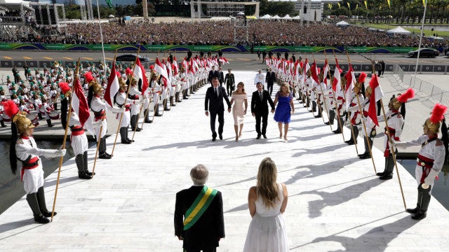 Faixa presidencial não foi passada 10 vezes na história republicana do Brasil