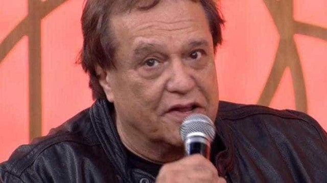 Dennis Carvalho é internado em estado grave no Rio de Janeiro