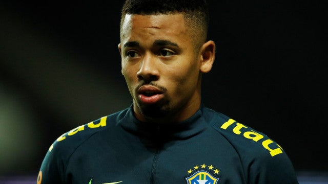 Gabriel Jesus precisará passar por cirurgia no joelho, diz jornal
