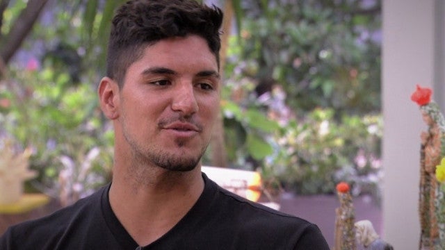 Gabriel Medina comemora aniversário com tema ‘Baile de Favela’