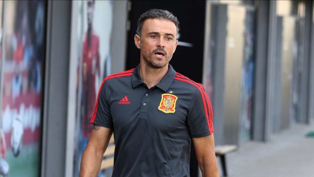 Espanha confirma saída do técnico Luis Enrique e anuncia substituto