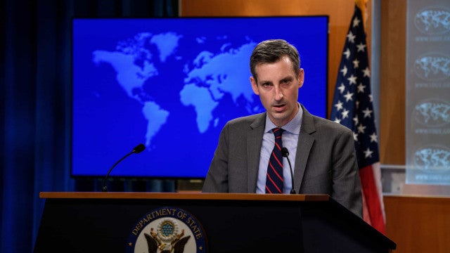 EUA preocupados com Covid-19 na China, que pode afetar "o resto do mundo"