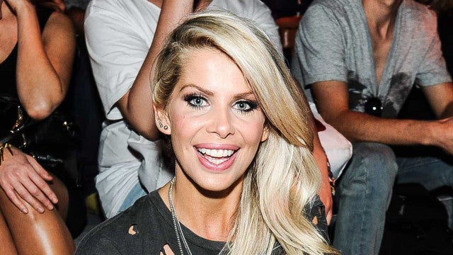 De Karina Bacchi a Maurício Mattar, famosos apoiam Bolsonaro em live de despedida