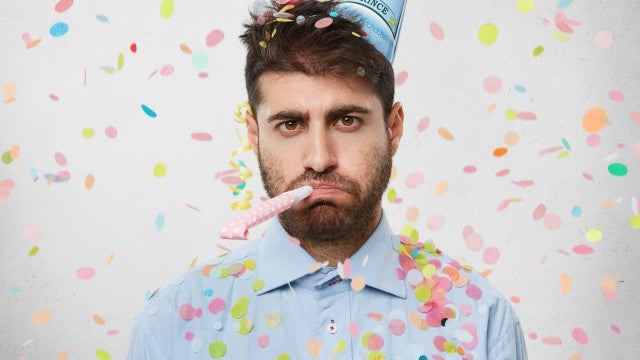 Qual a chance de morrer no dia do aniversário? Famosos tiveram esse azar!