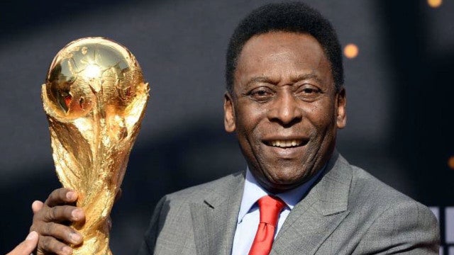 Pelé envia mensagem de apoio a Neymar após eliminação da Copa