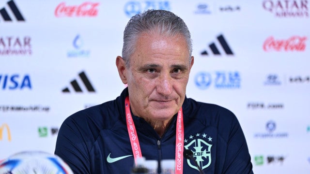 Tite é assaltado no RJ e leva bronca de bandido por eliminação na Copa